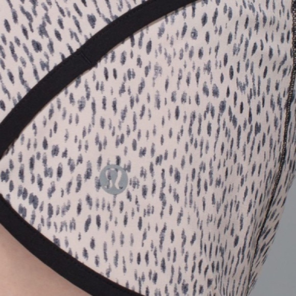 Lululemon Lululemon Run: Speed Short *4-way Stretch Dottie Dash Grain size 4​​ - Picture 13 of 13